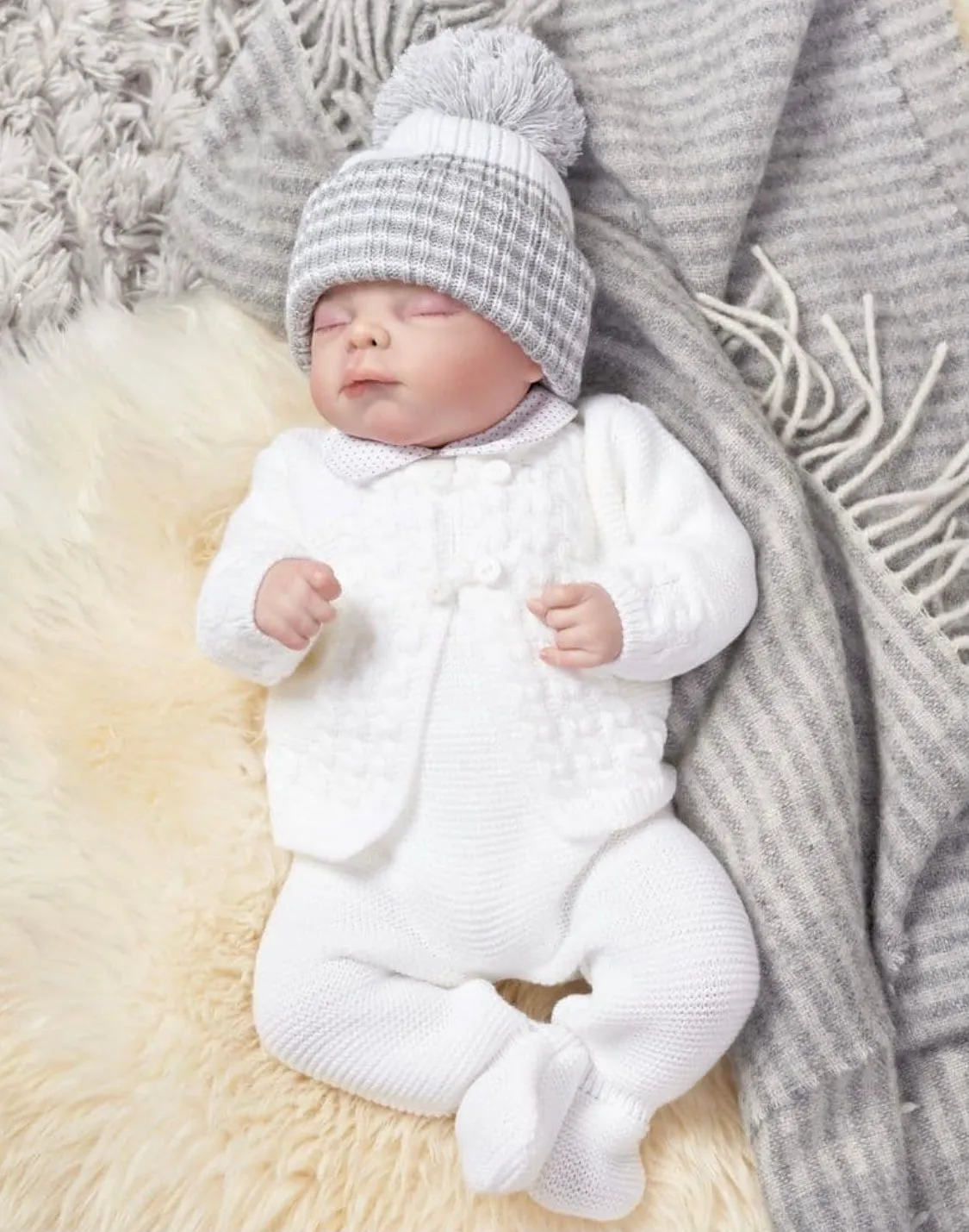 Dandelion Unisex Cable Knit Two Piece Outfit