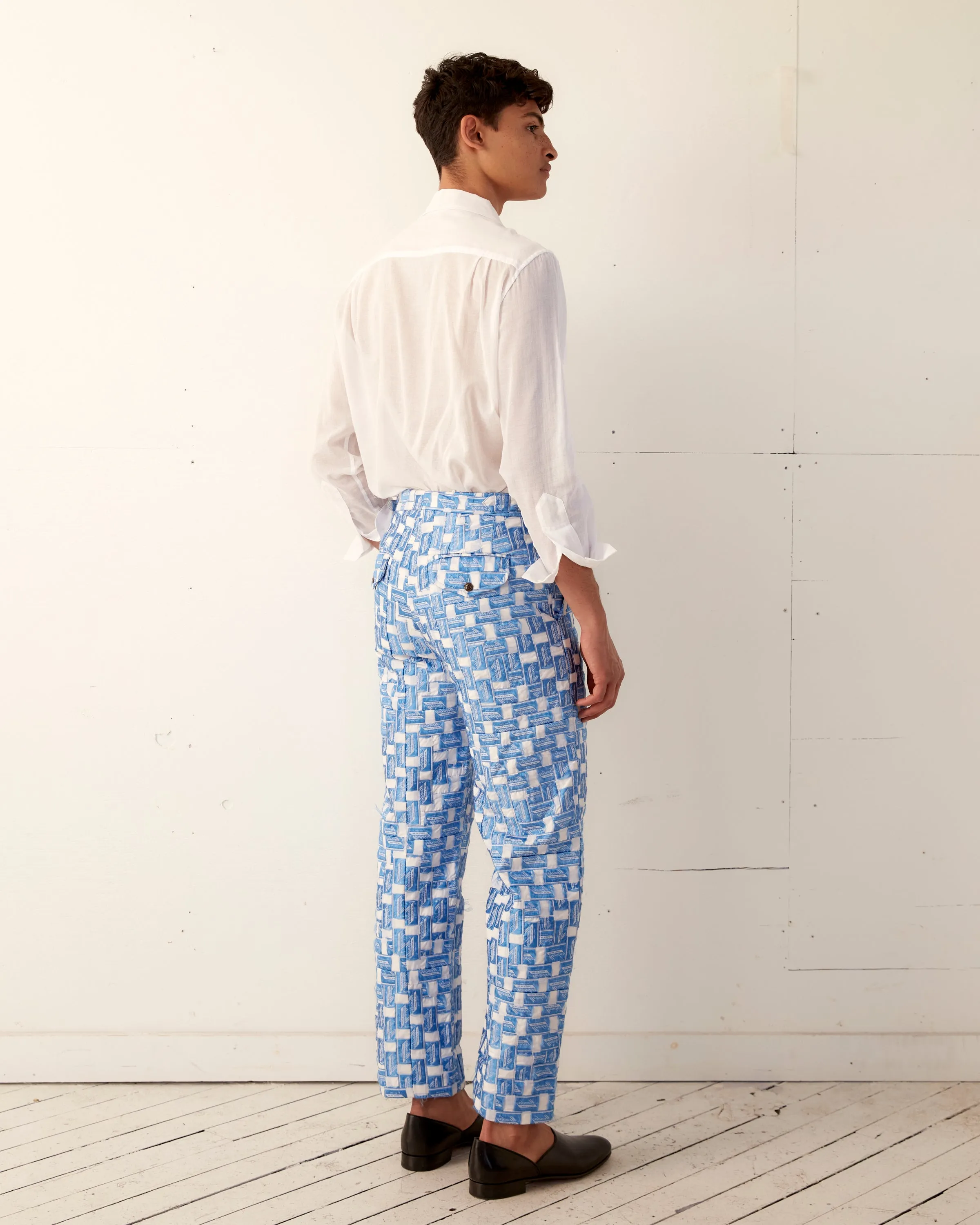 Monday Label Trouser