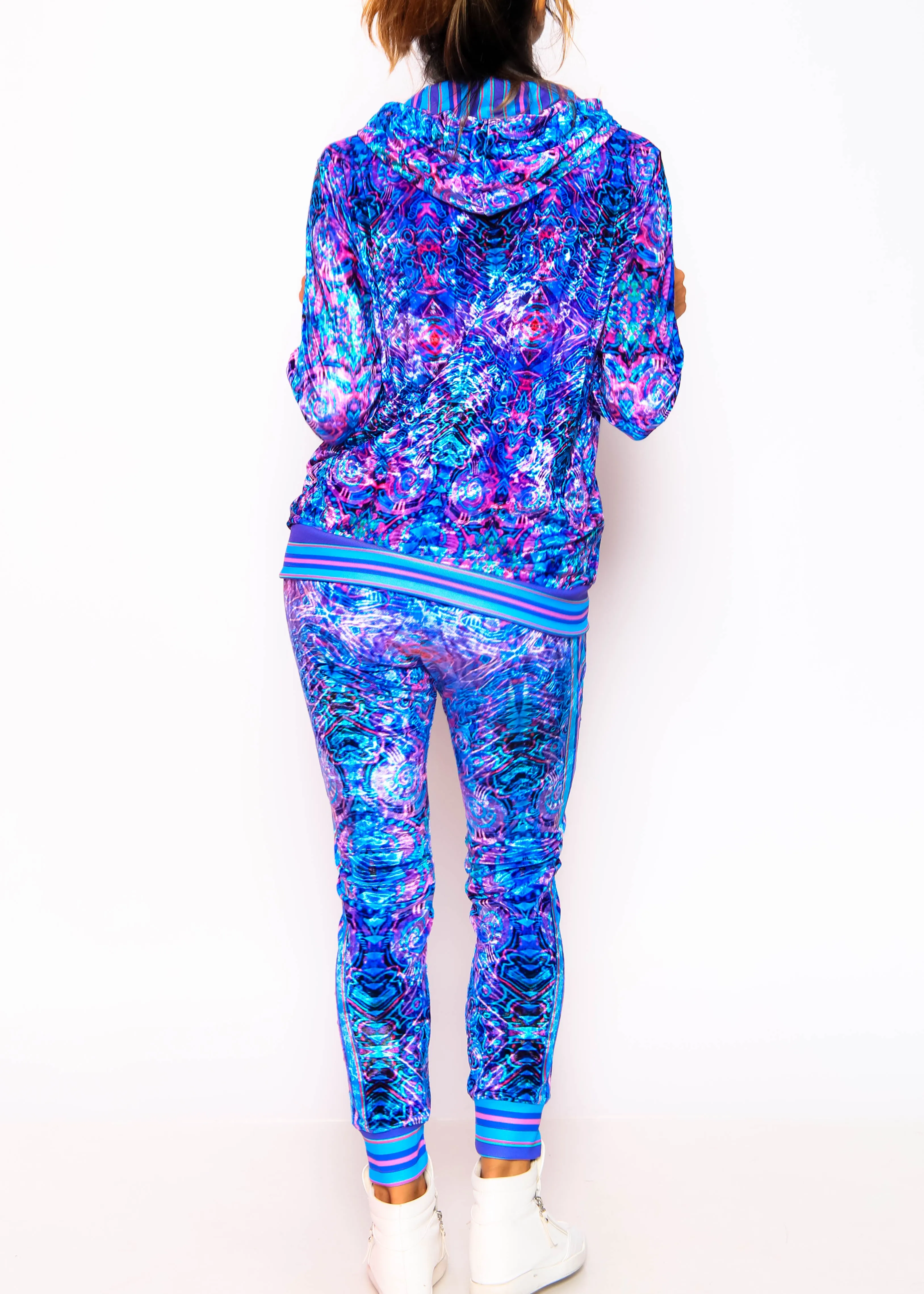 Padma Unisex Velvet Jogger
