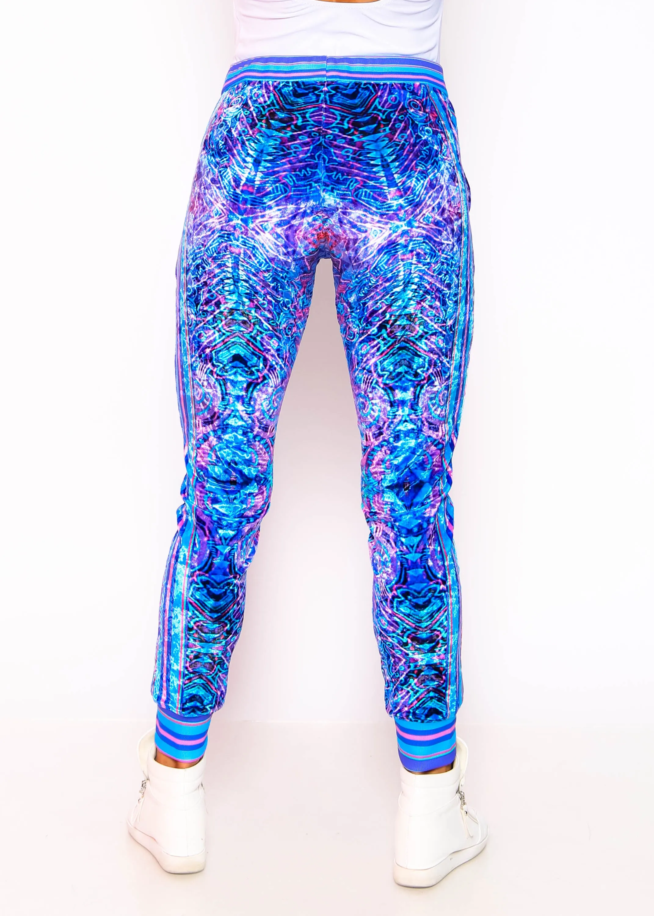 Padma Unisex Velvet Jogger