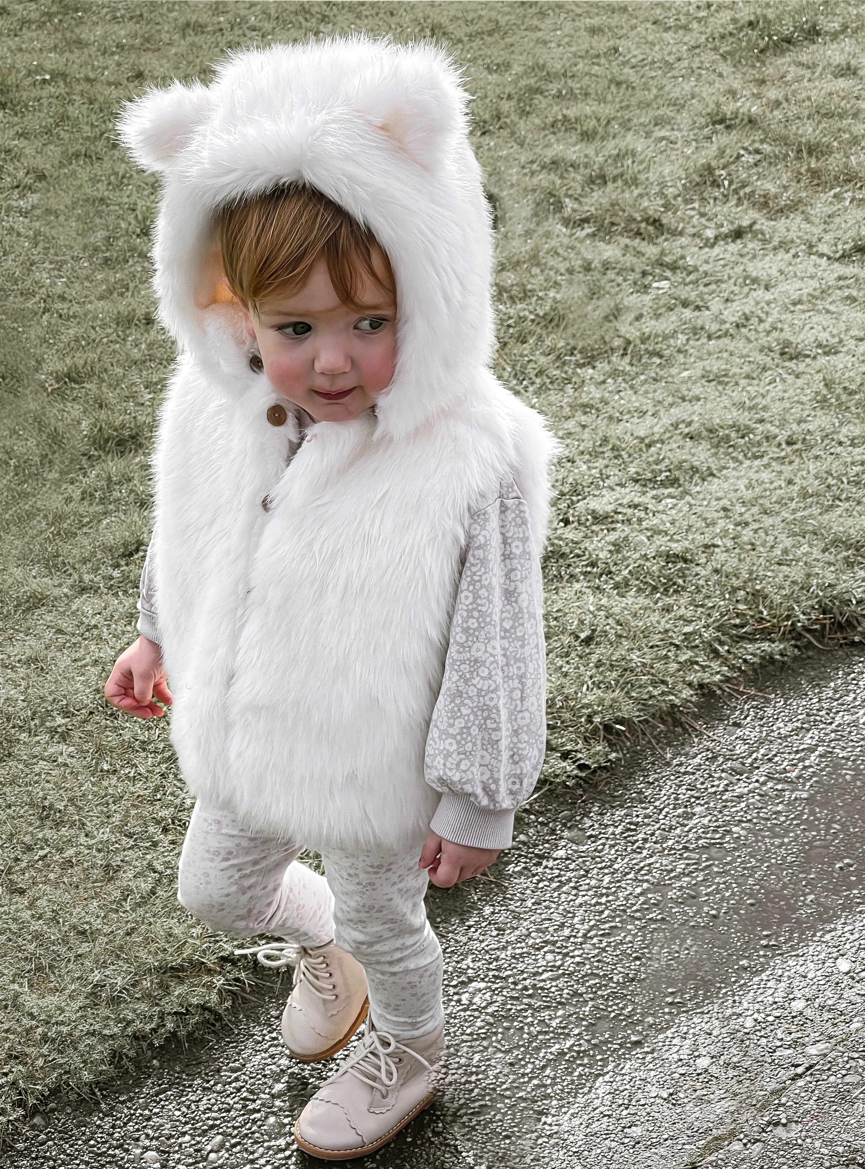 Polar Bear Vest - Faux fur