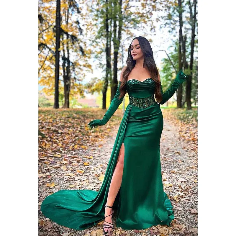 Sweetheart Strapless Appliqued Ruched Satin Sheath Long Prom Evening Dress