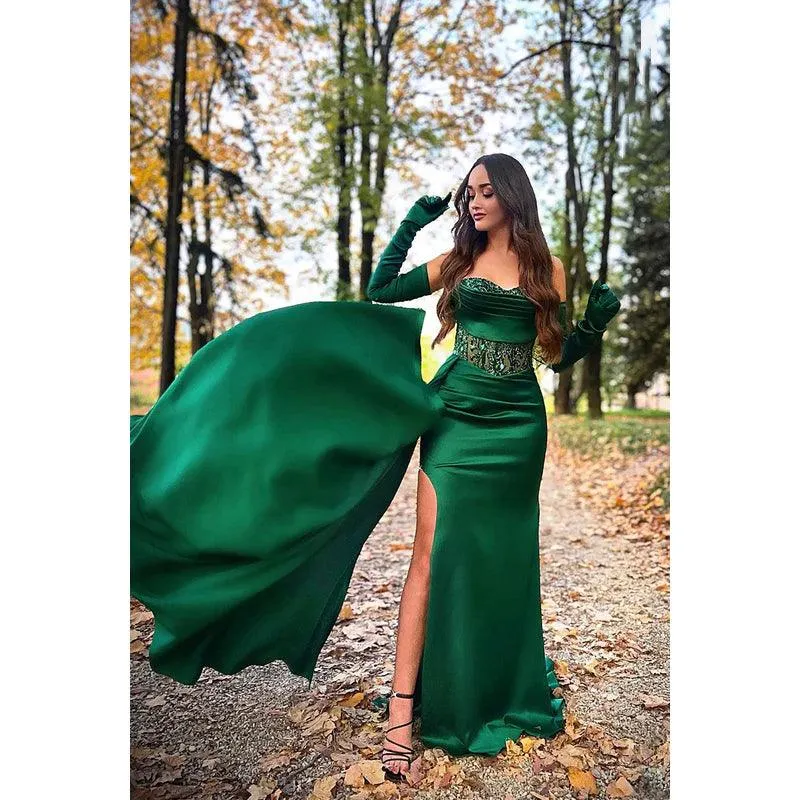 Sweetheart Strapless Appliqued Ruched Satin Sheath Long Prom Evening Dress