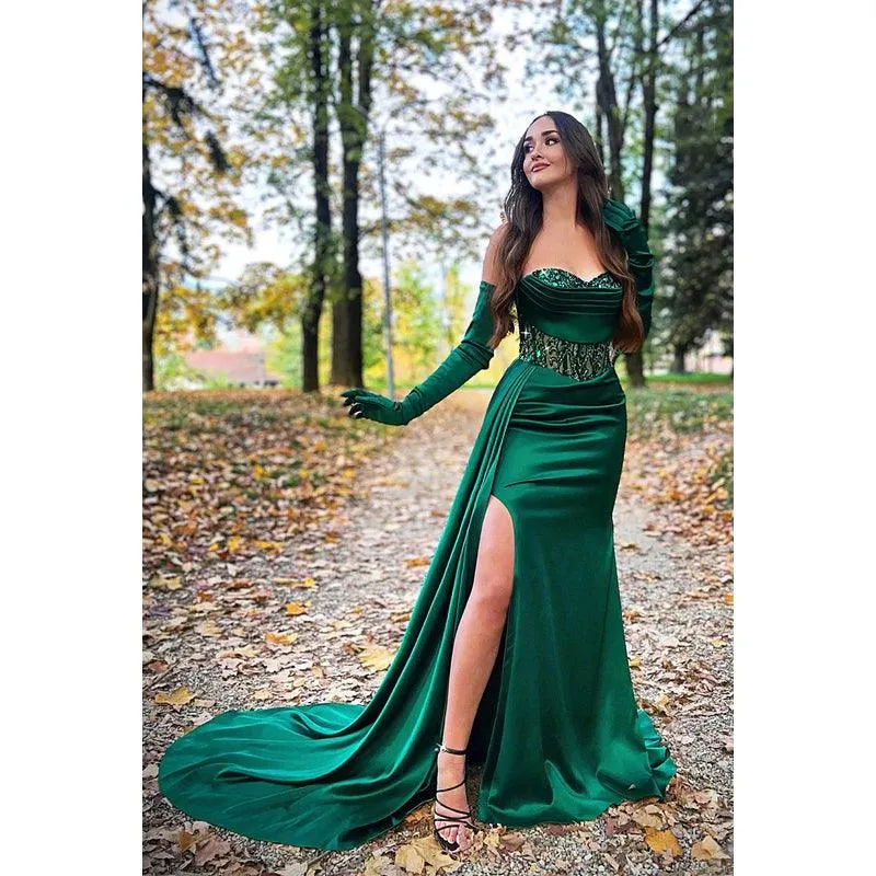 Sweetheart Strapless Appliqued Ruched Satin Sheath Long Prom Evening Dress