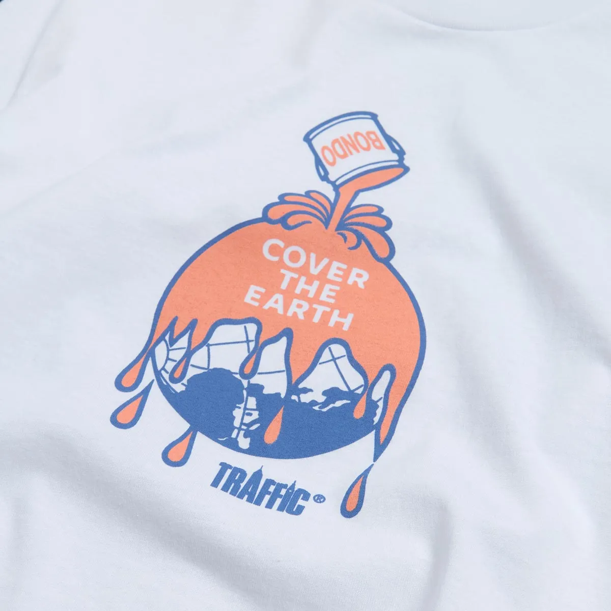 Traffic Cover The Earth Long Sleeve T-Shirt - White
